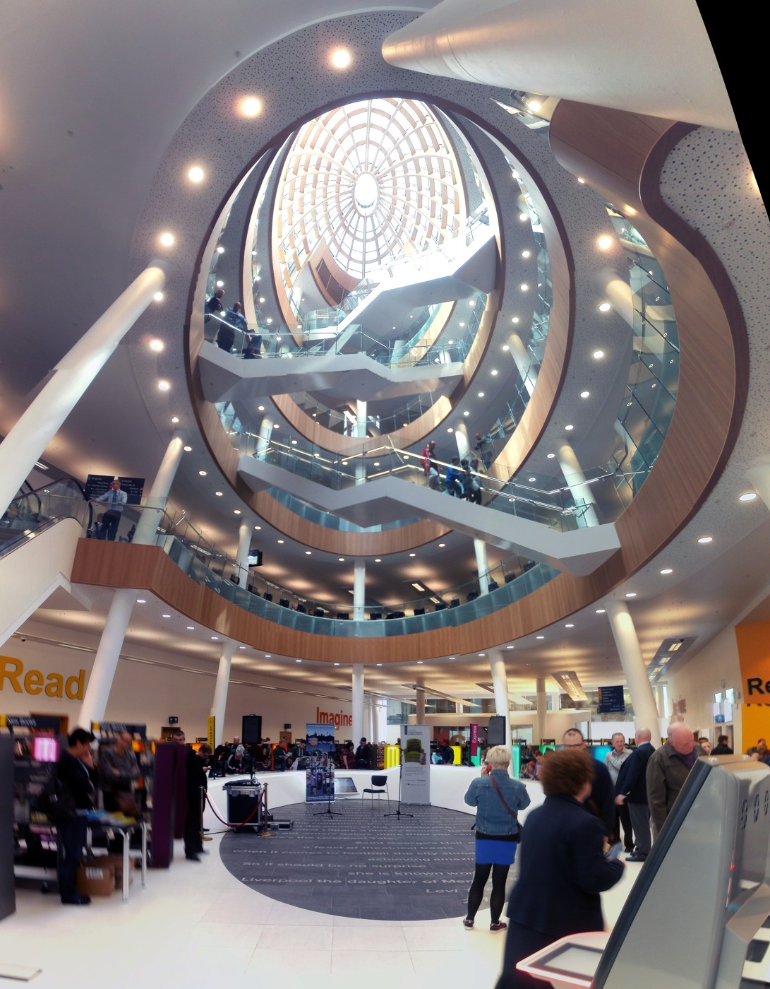 Liverpool Central Library 19 May 2013 (5)